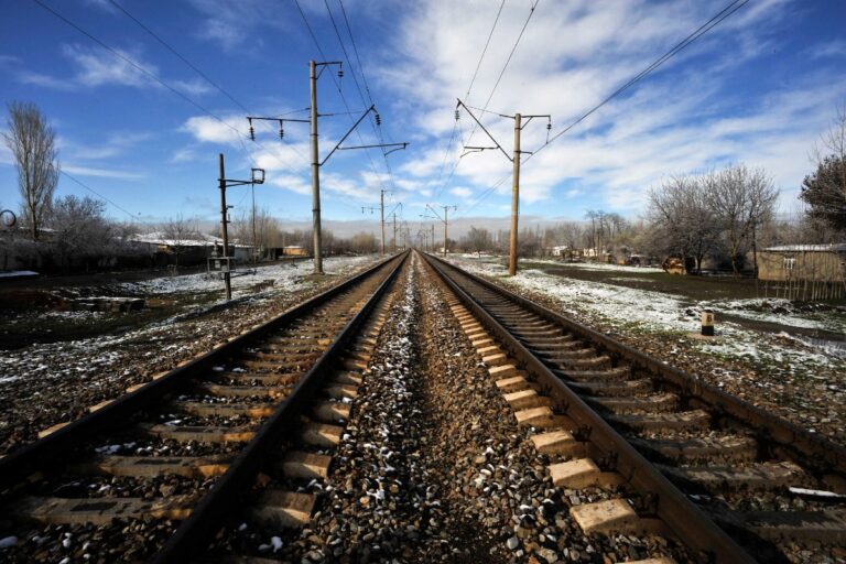 How Trade via Rail in Central Asia Can Mitigate the Energy and Climate Crises Cover